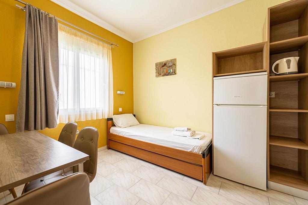 Dionisos Apartments Paralia Dionisiou Habitación foto