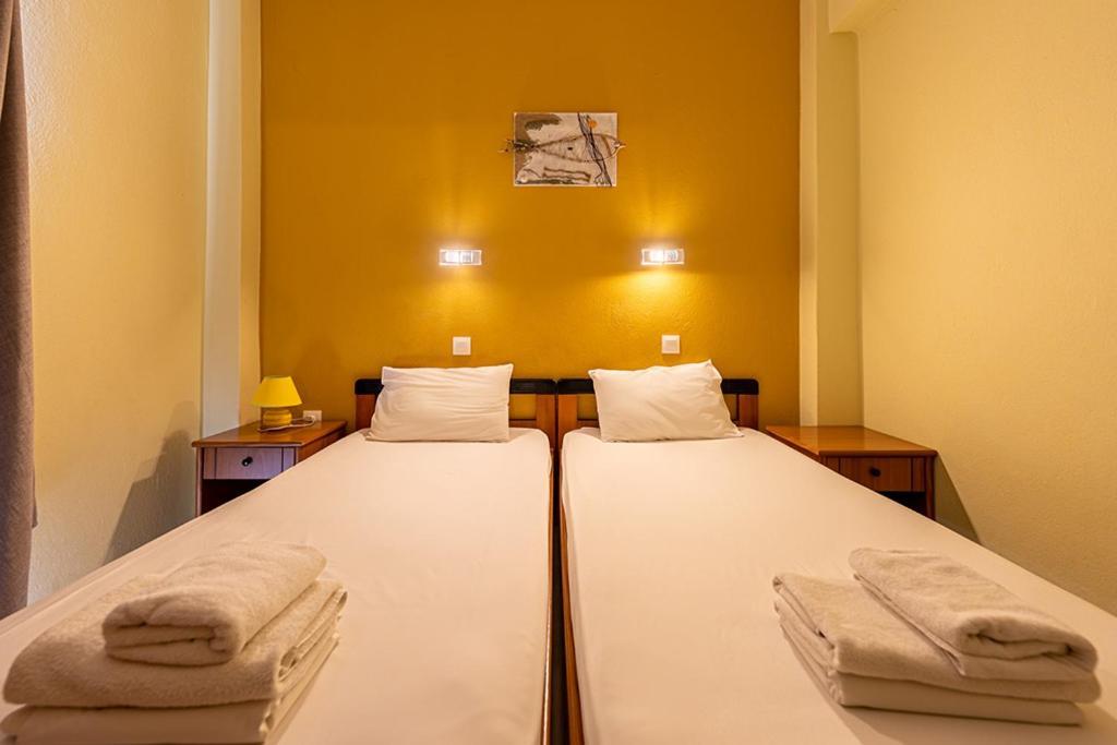 Dionisos Apartments Paralia Dionisiou Habitación foto